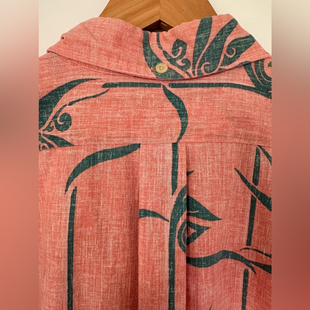 Reyn Spooner Alfred Shakeen Vintage Men’s Hawaiian Shirt. - Picture 6 of 8